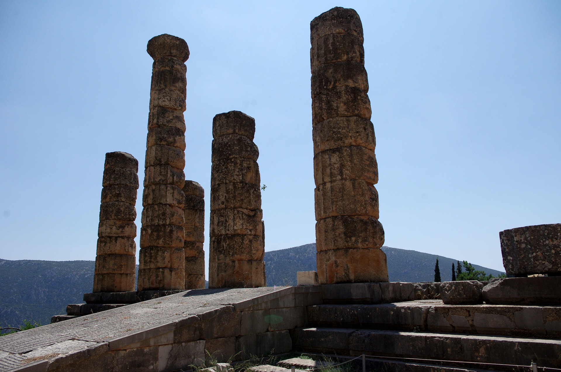 private tour of Delphi & Thermopylae
